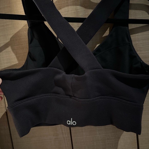 ALO Yoga Charcoal Cross-Back Sports Bra - Picture 2 of 3